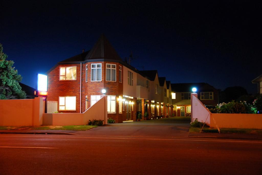 Rosewood Court Motel Christchurch Exterior photo